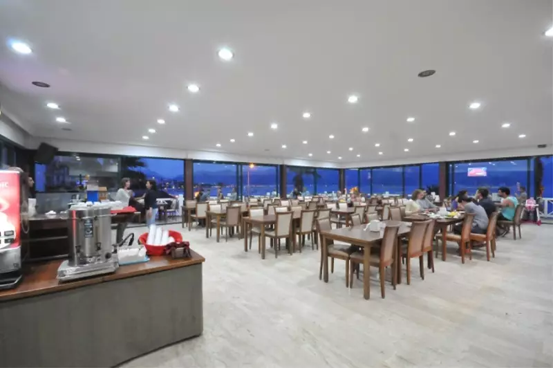 کلاس بیچ مارماریس